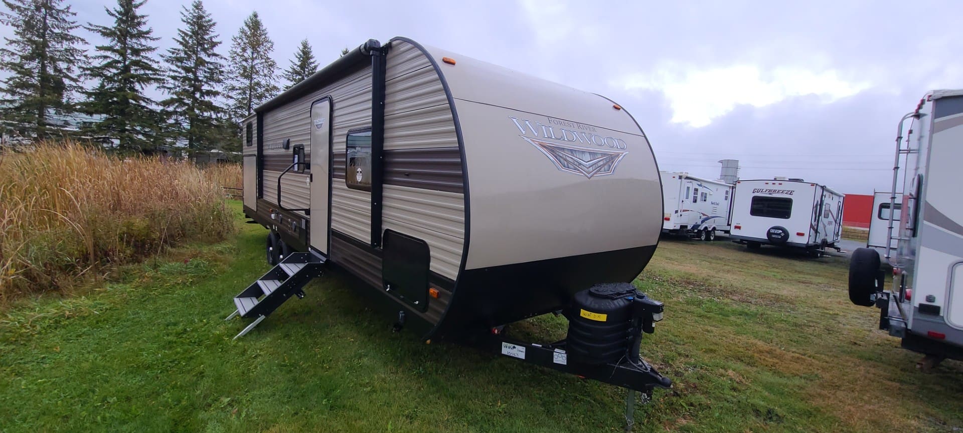 2020 WILDWOOD 30KQBSS BY FOREST RIVER | Earlton RV - RVC Navigator