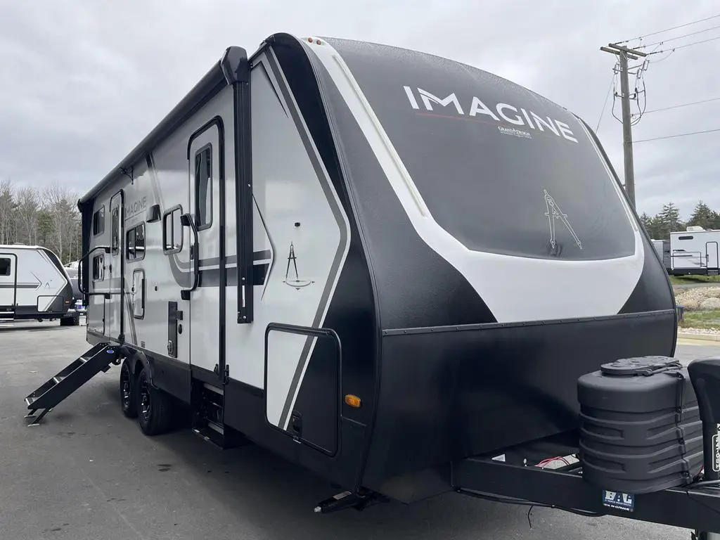 2026 IMAGINE 2470BH | Bluenose RV - RVC Navigator