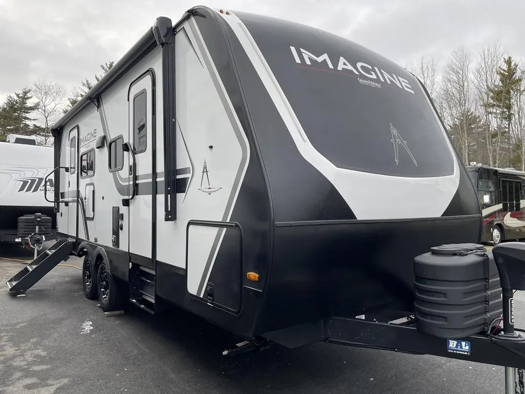 2026 IMAGINE 2300MK | Bluenose RV - RVC Navigator